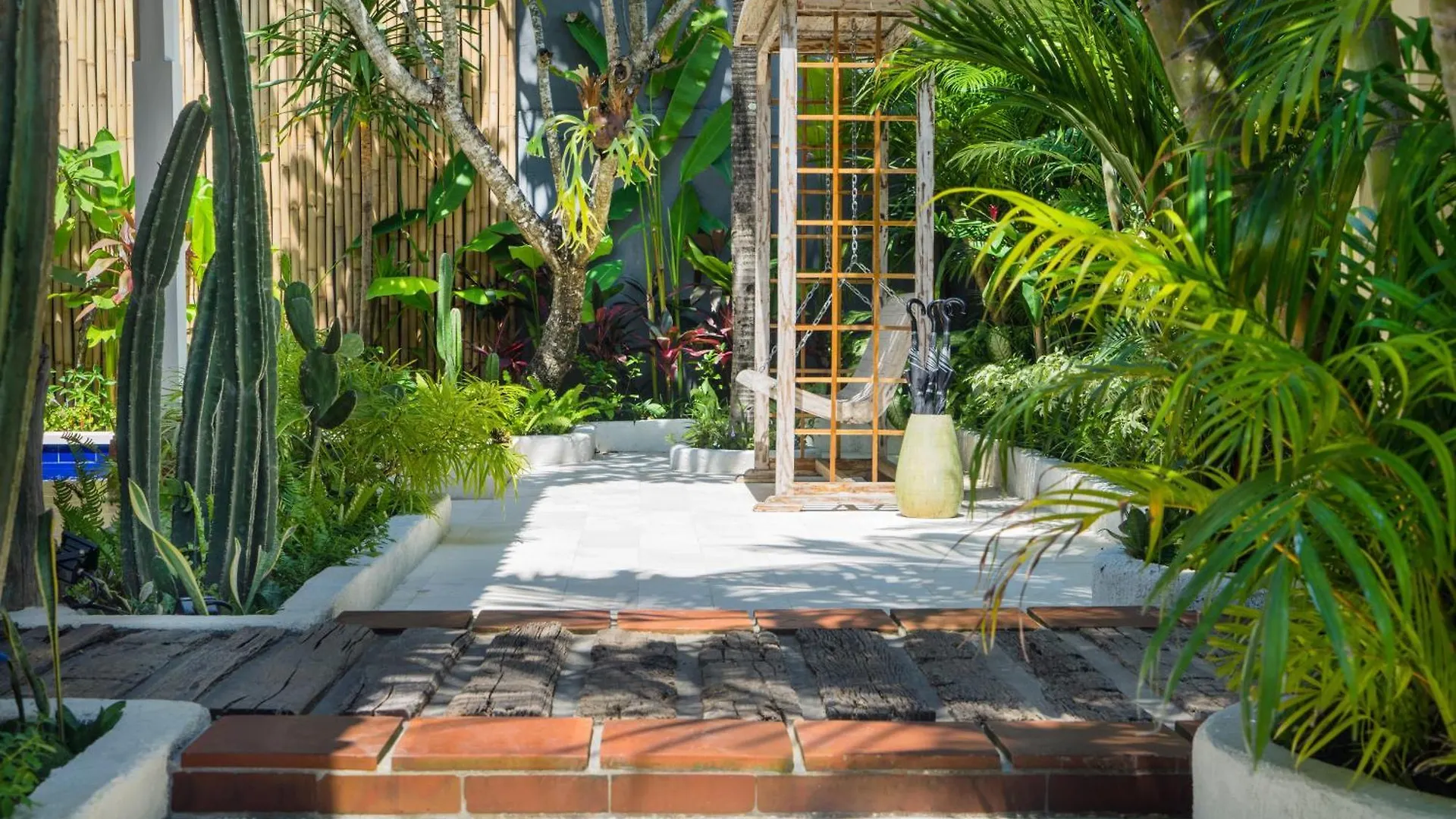 Smiling Cactus Villas Seminyak