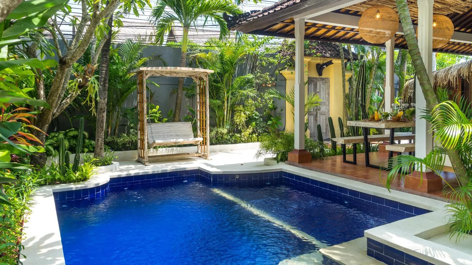 Smiling Cactus Villas Seminyak