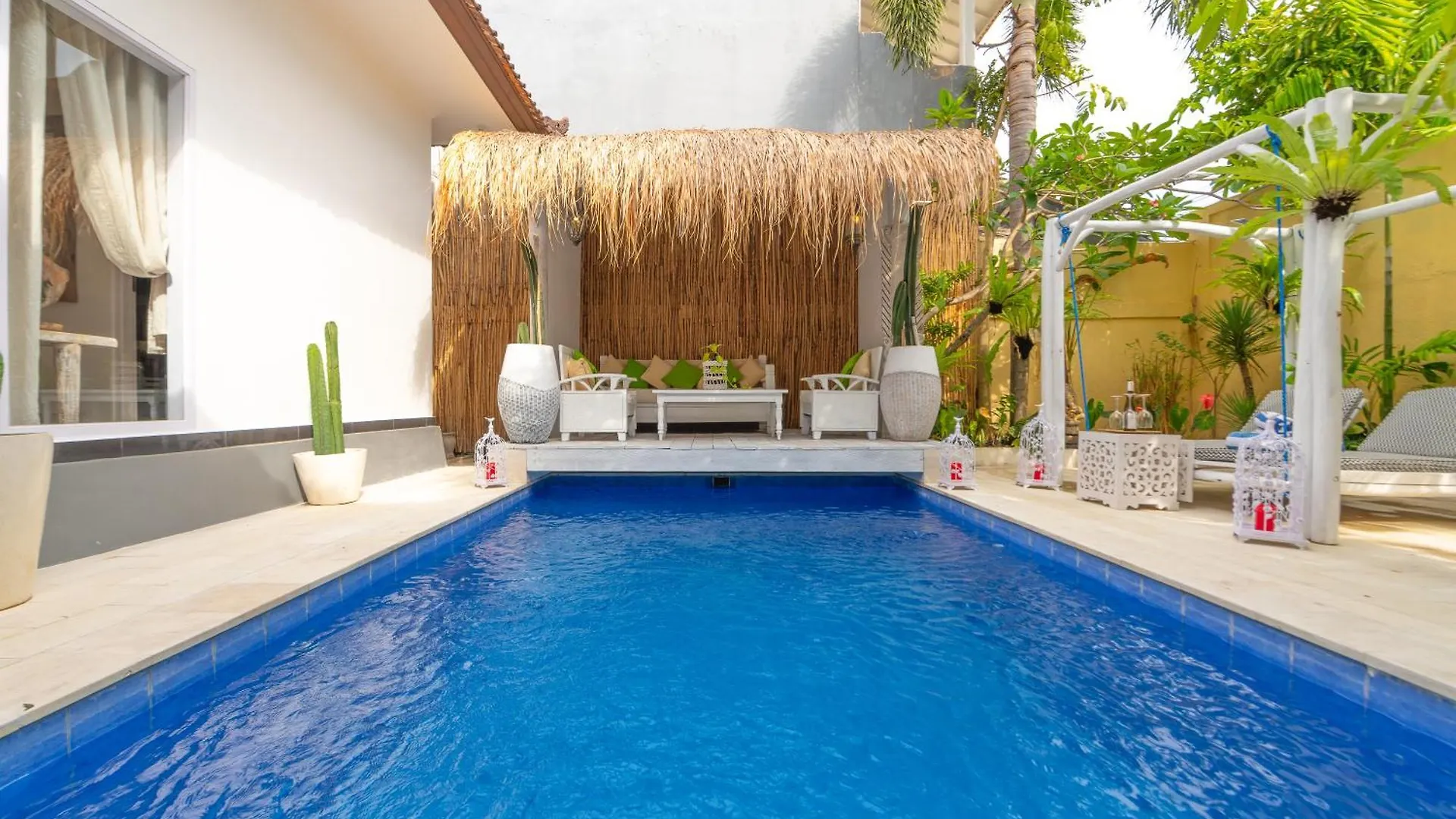 Smiling Cactus Villas Seminyak  0*, Seminyak (Bali)